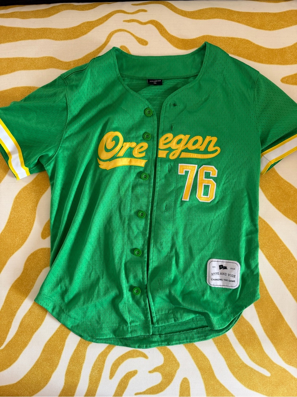 University of Oregon Green Button-Up Jersey Top
